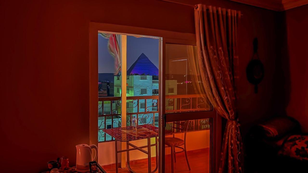 Ra Pyramids Hotel