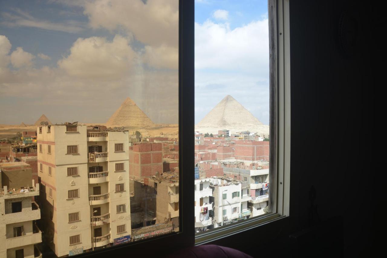 Ra Pyramids Le Caire