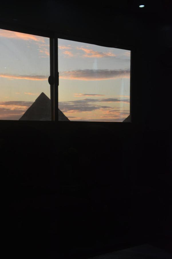 Ra Pyramids Hotel